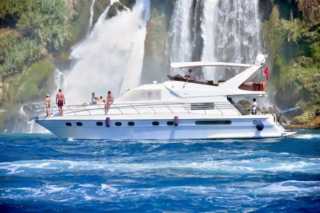 Antalya Custom Built Motor Yacht Rental – 41